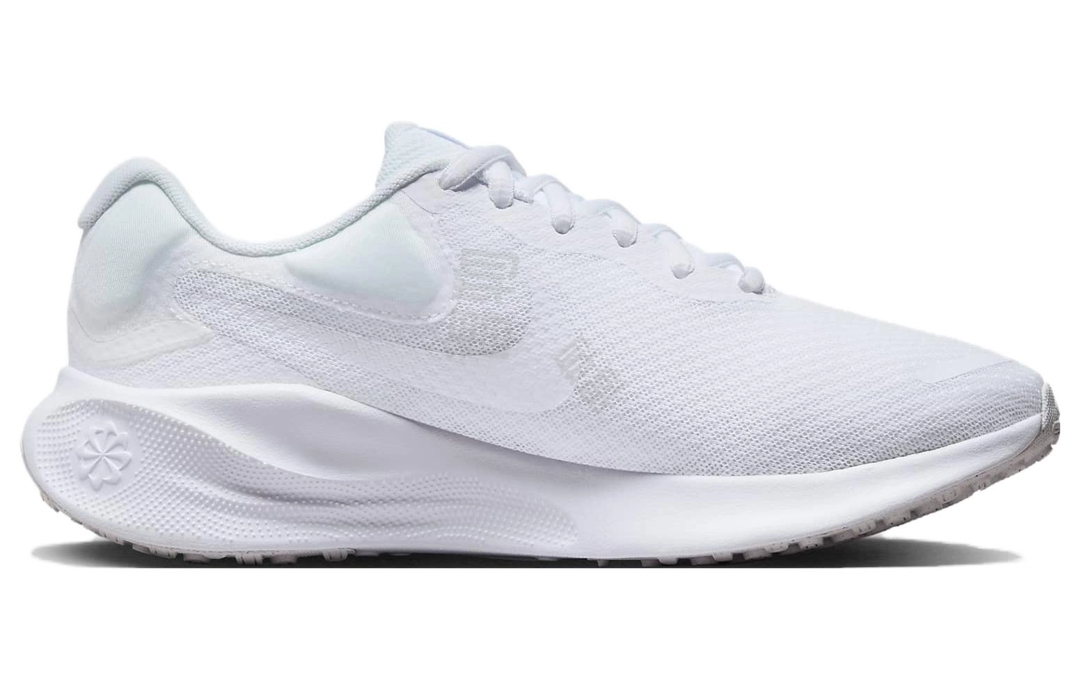 Nike REVOLUTION 7