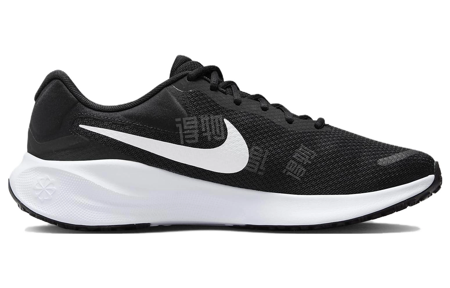 Nike REVOLUTION 7