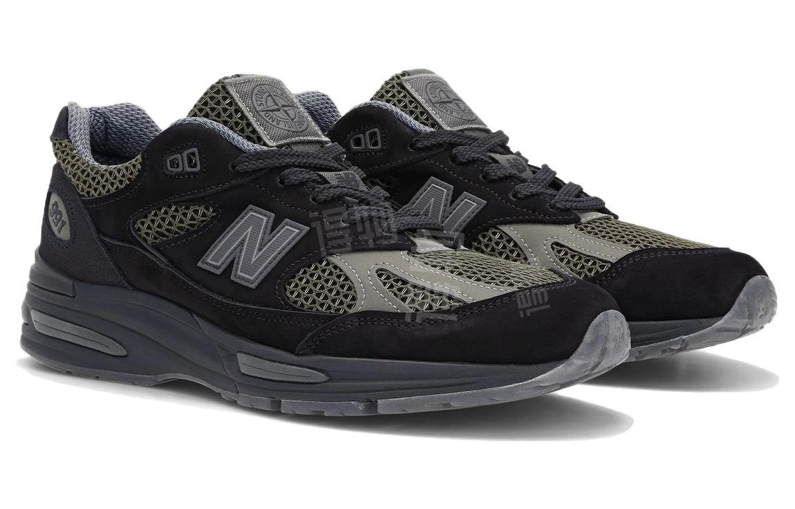 STONE ISLAND x New Balance NB 991