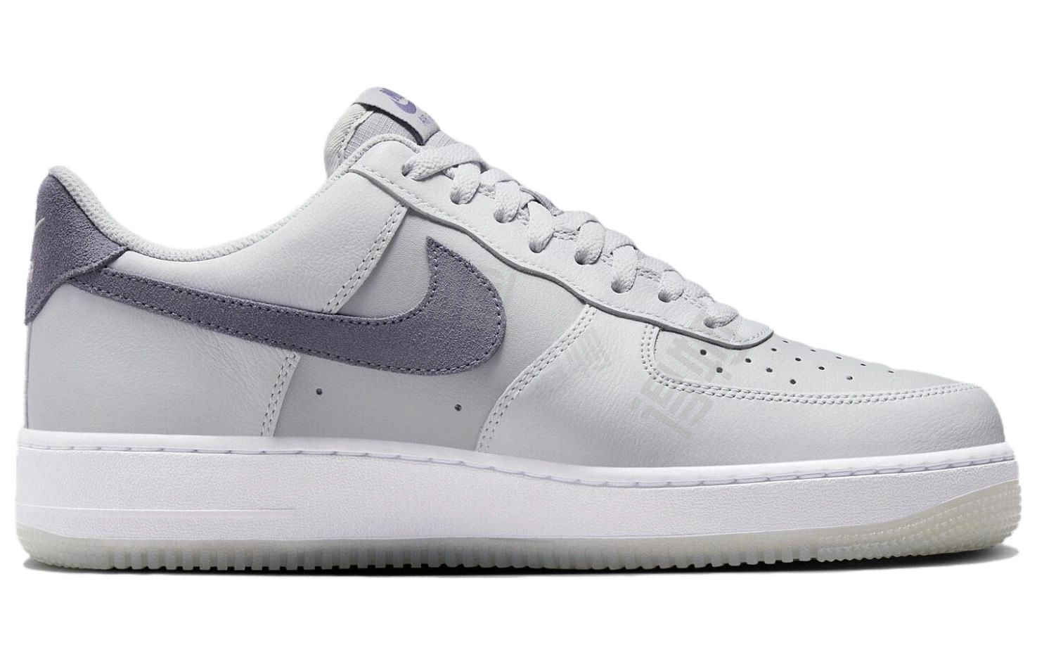 Nike Air Force 1 '07 LV8