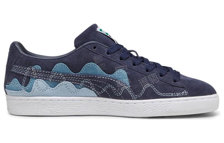 PUMA Suede