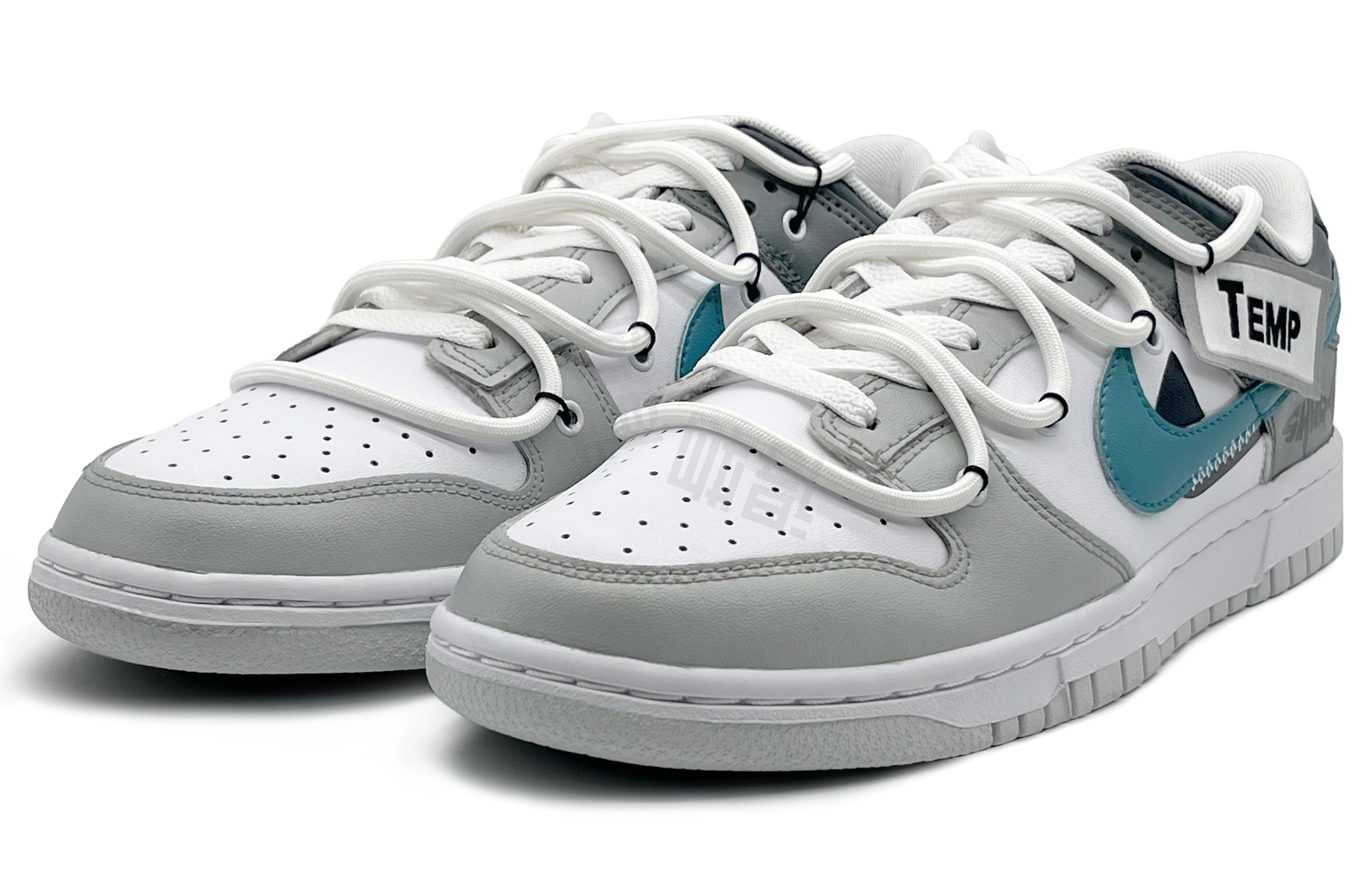 Nike Dunk Low Pure Platinum