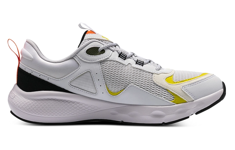 Under Armour Charged Vantage SE