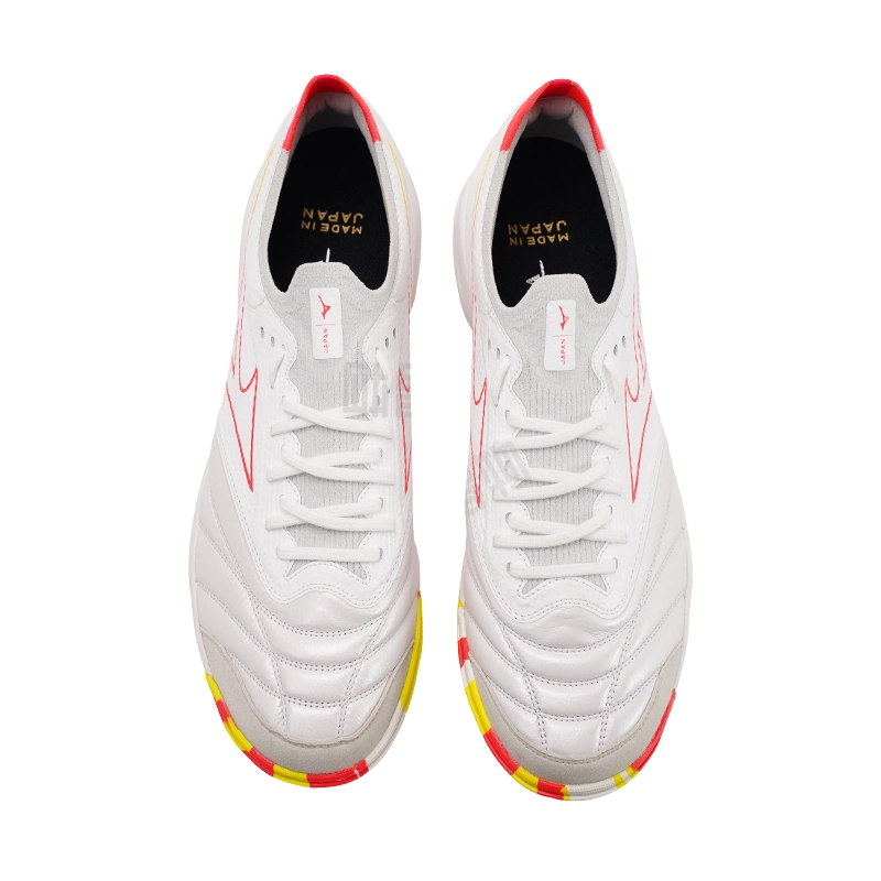 Mizuno Morelia Neo