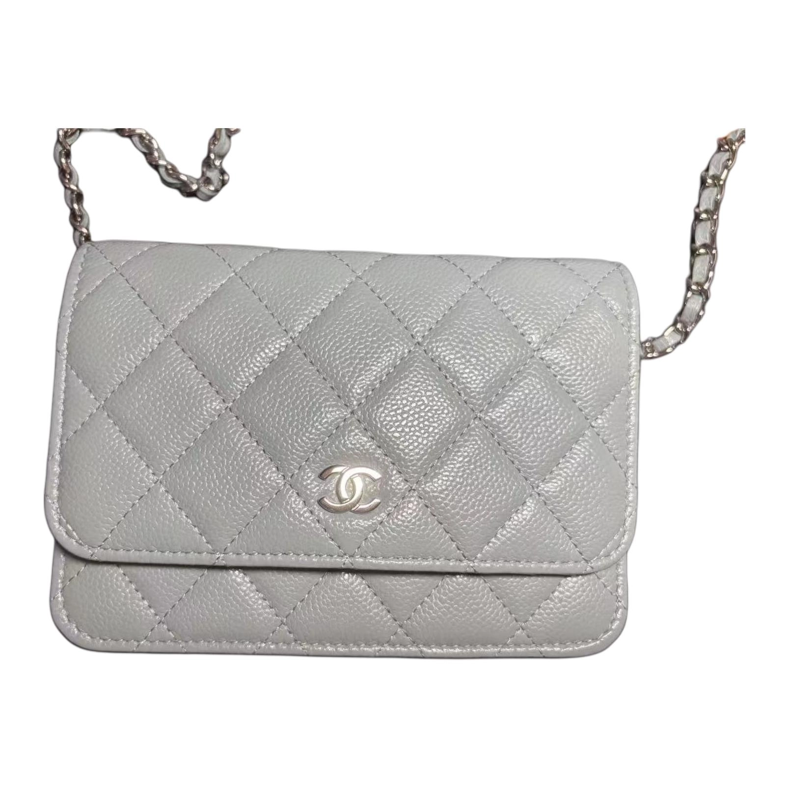 CHANEL WOC CLogo