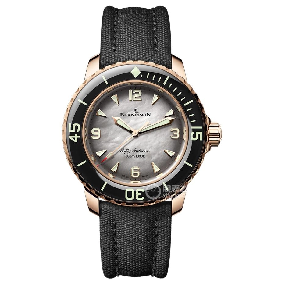 BLANCPAIN FIFTY FATHOMS 300 38.2mm 18K
