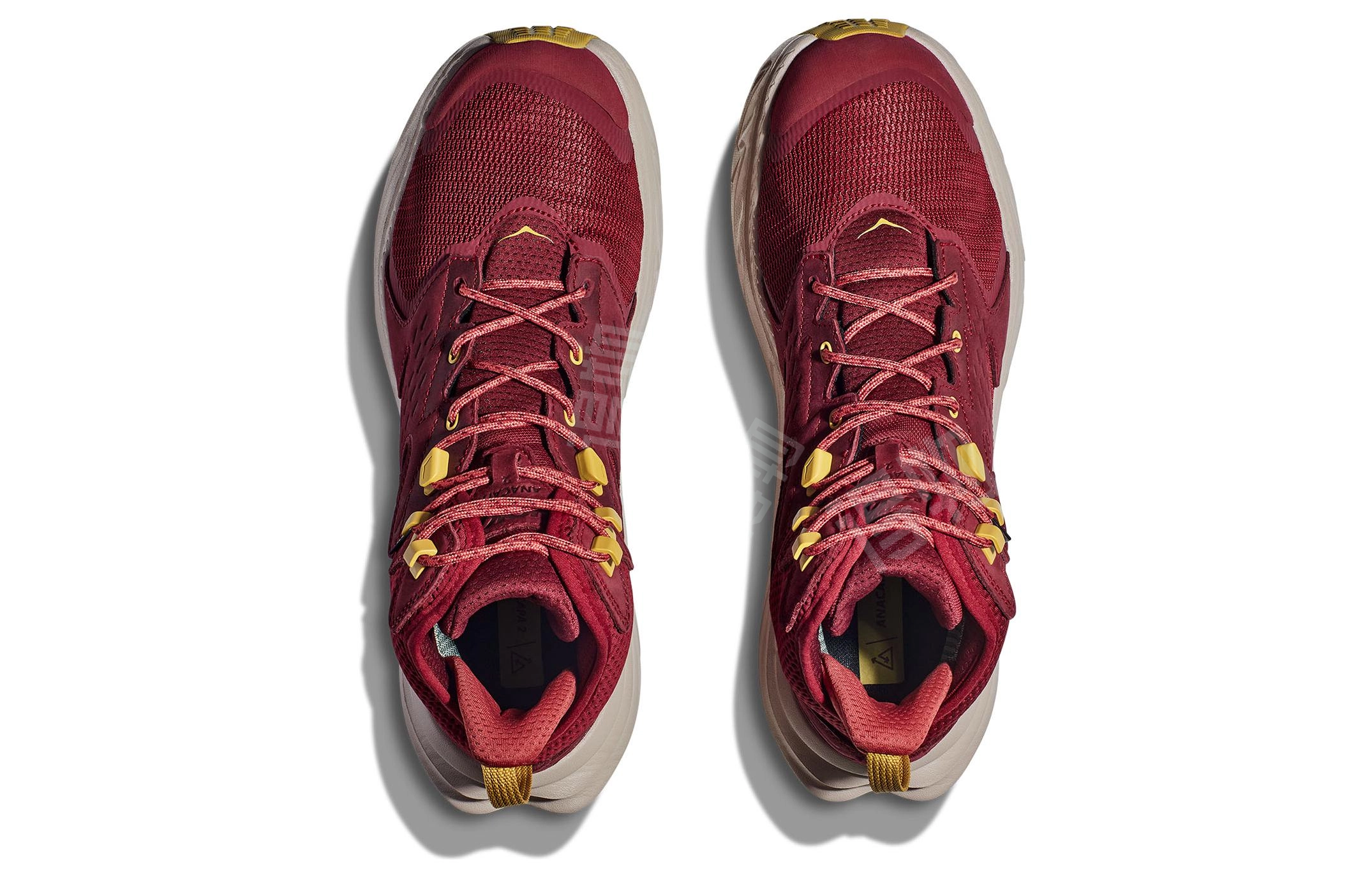 HOKA ONE ONE Anacapa