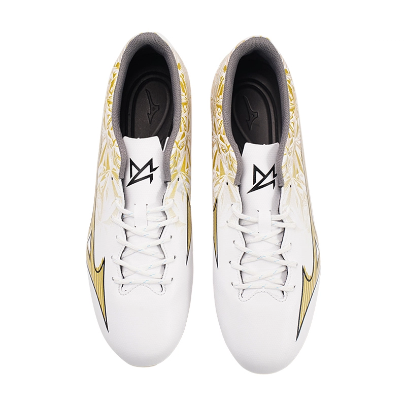 Mizuno Alpha AG