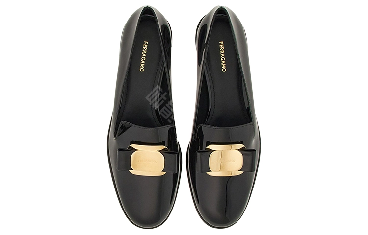 FERRAGAMO Vara