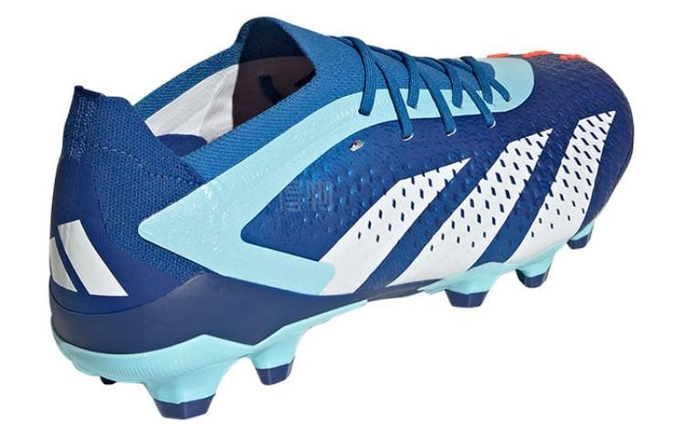 adidas Predator AG