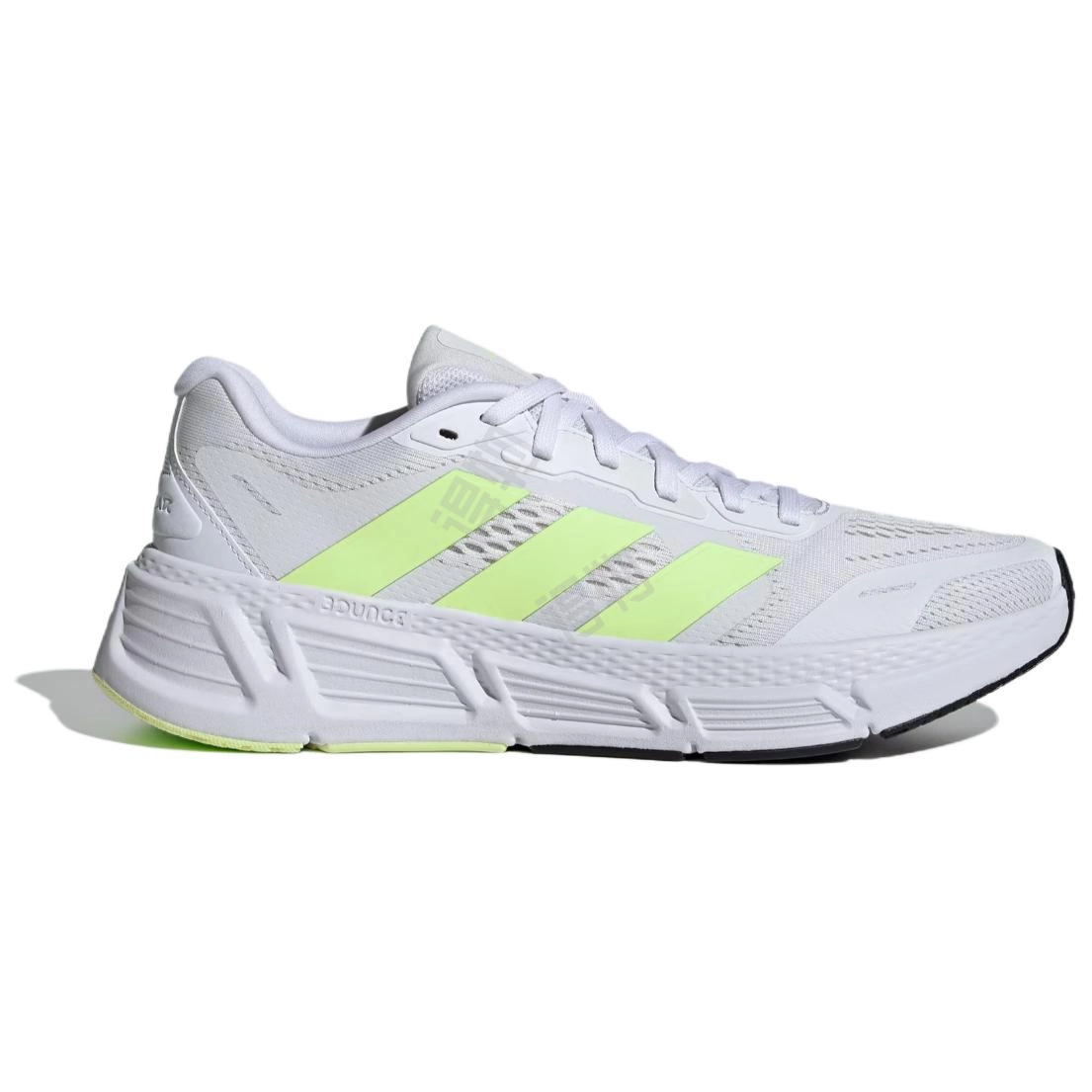 adidas Questar