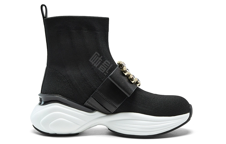 NINE WEST