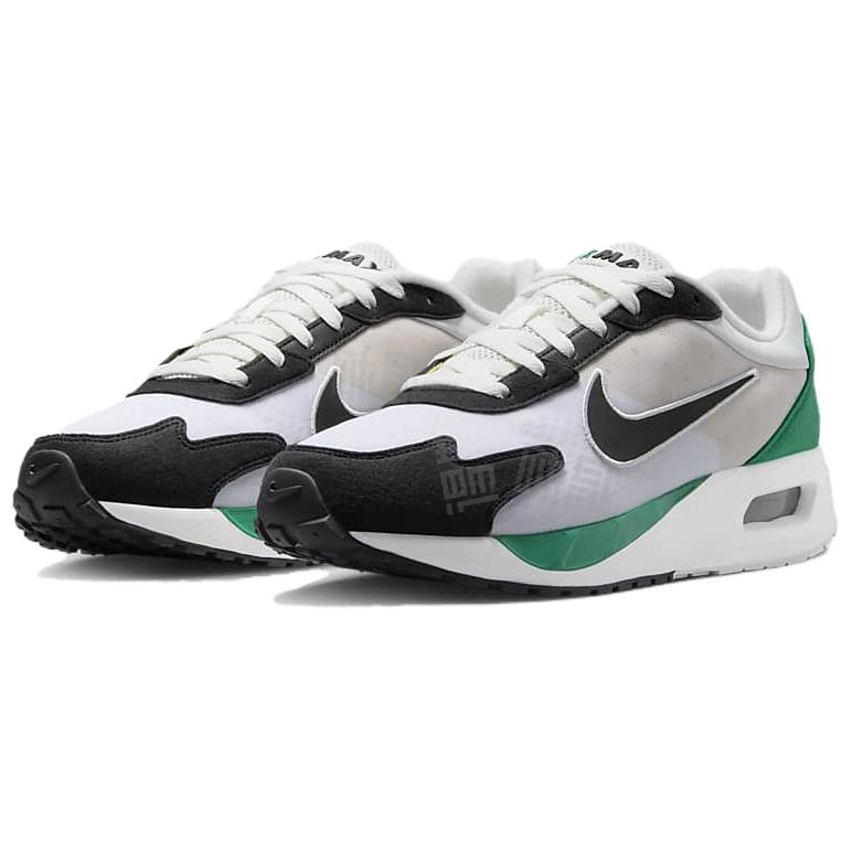 Nike Air Max Solo