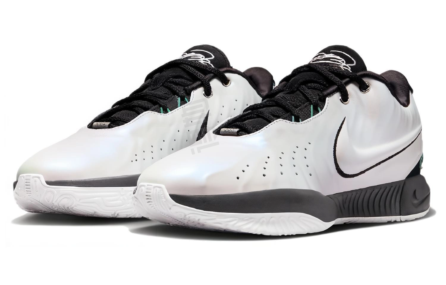 Nike Lebron 21 "Conchiolin" EP