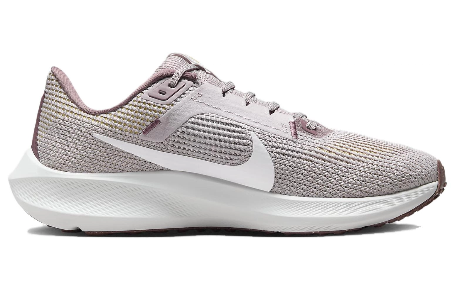Nike Air Zoom Pegasus 40
