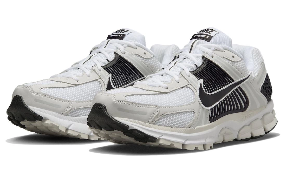 Nike Air Zoom Vomero 5