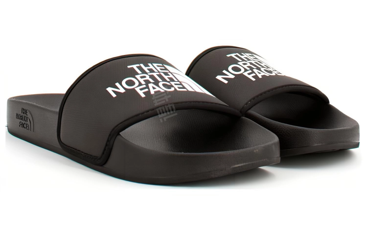 THE NORTH FACE Base Camp Slide 3