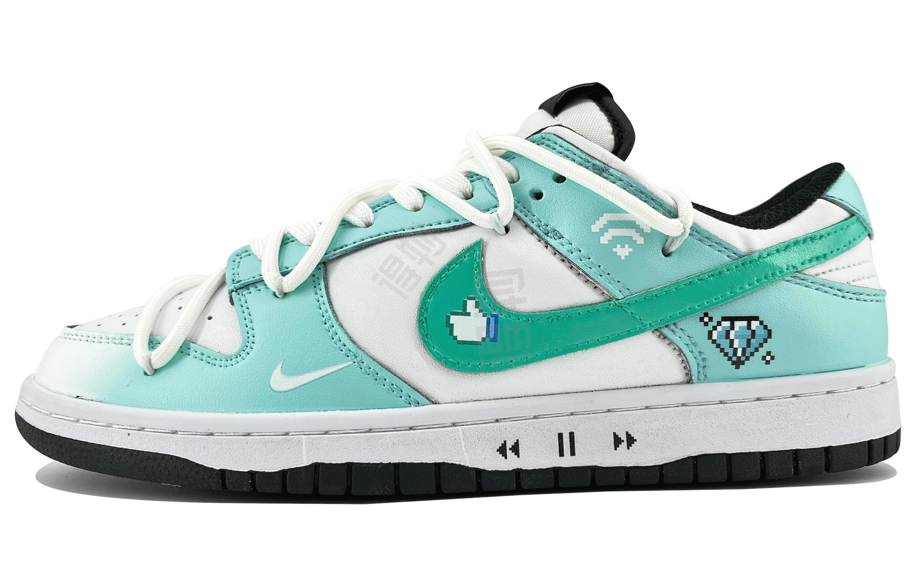 Nike Dunk Low SDS