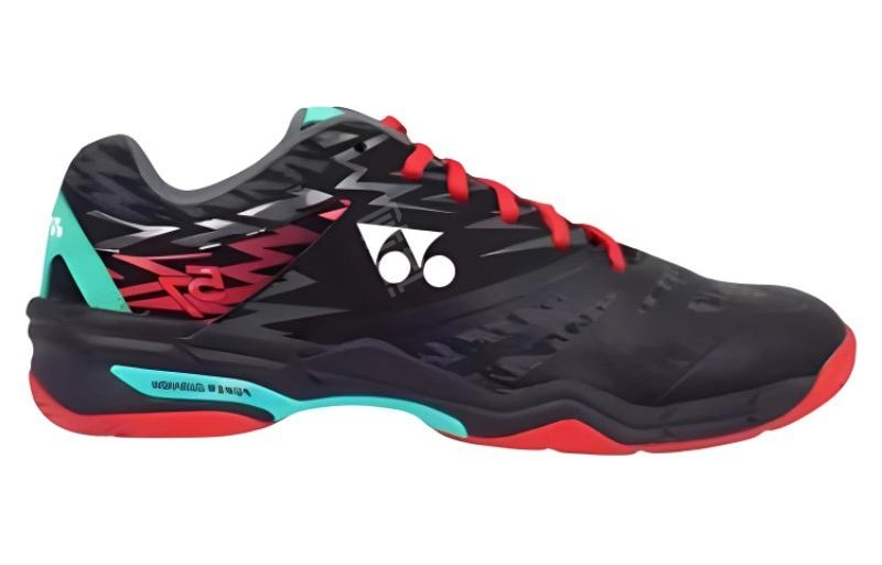 YONEX