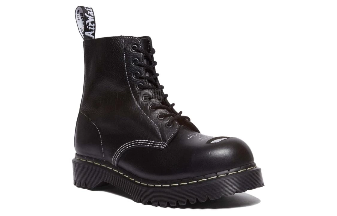 Dr.Martens