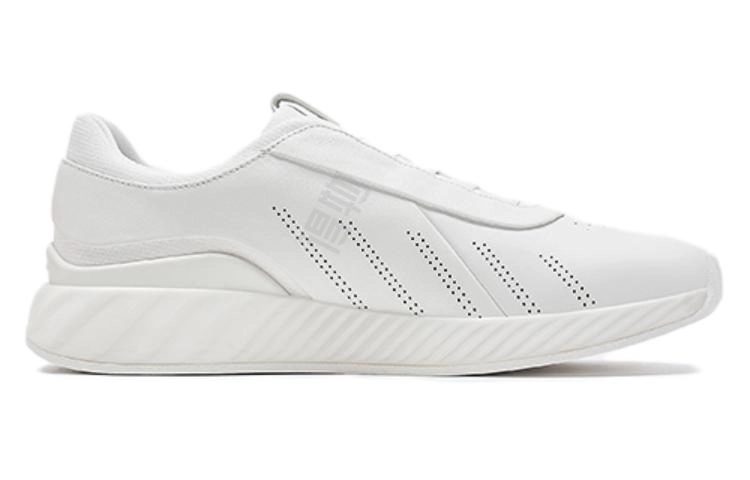 KSWISS