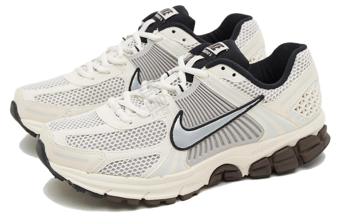 Nike Zoom Vomero 5 WMNSPhantom