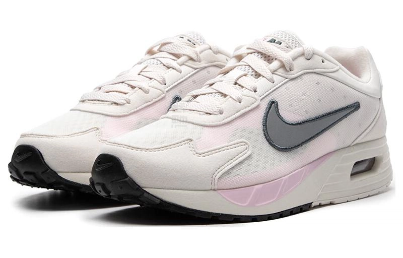 Nike Air Max Solo