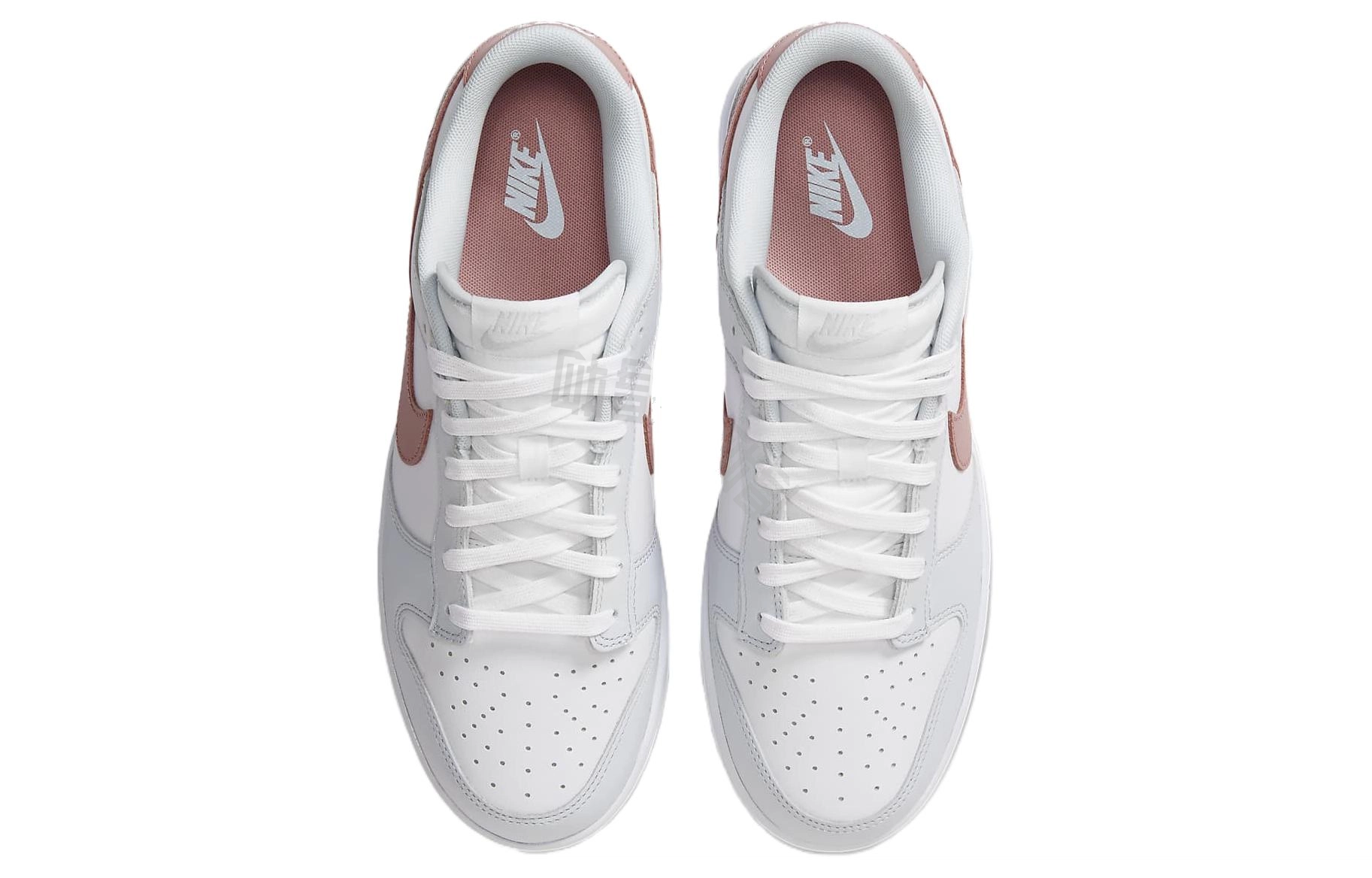 Nike Dunk Low Retro