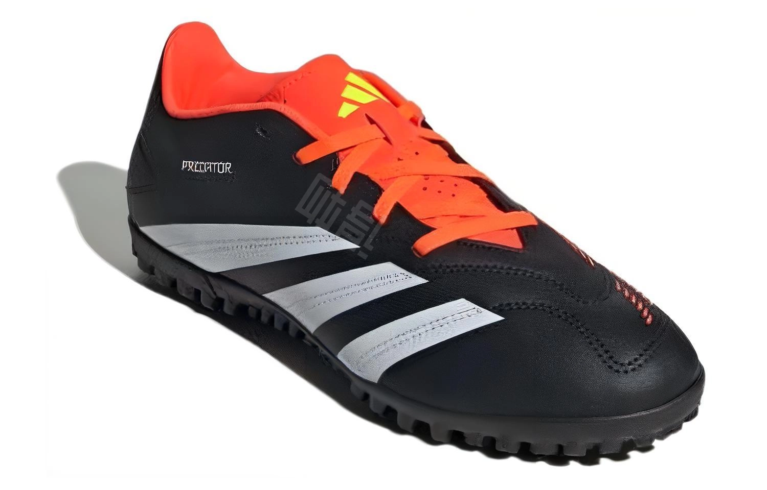 adidas Predator CLUB TF