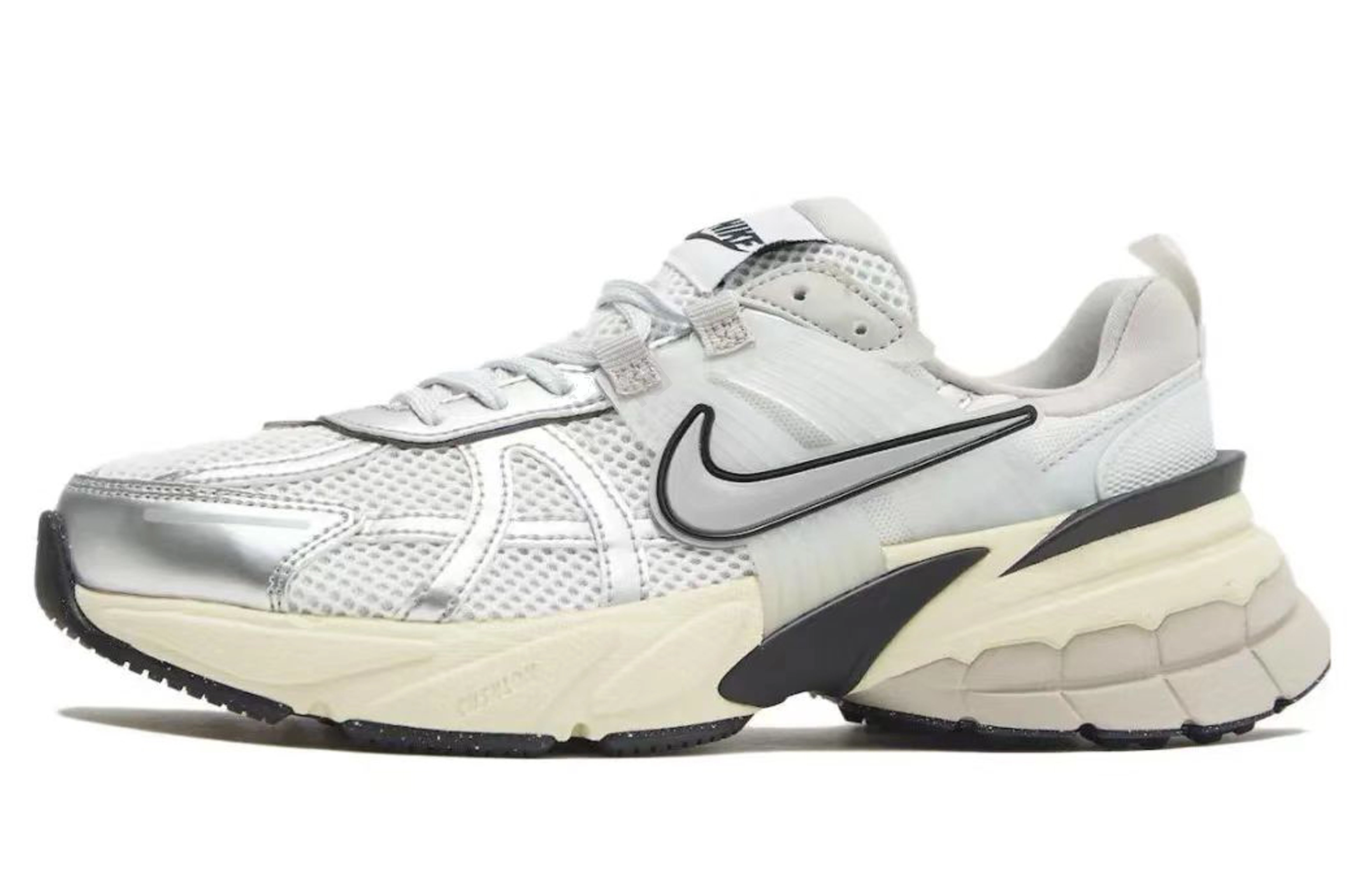 Nike V2K Run 811