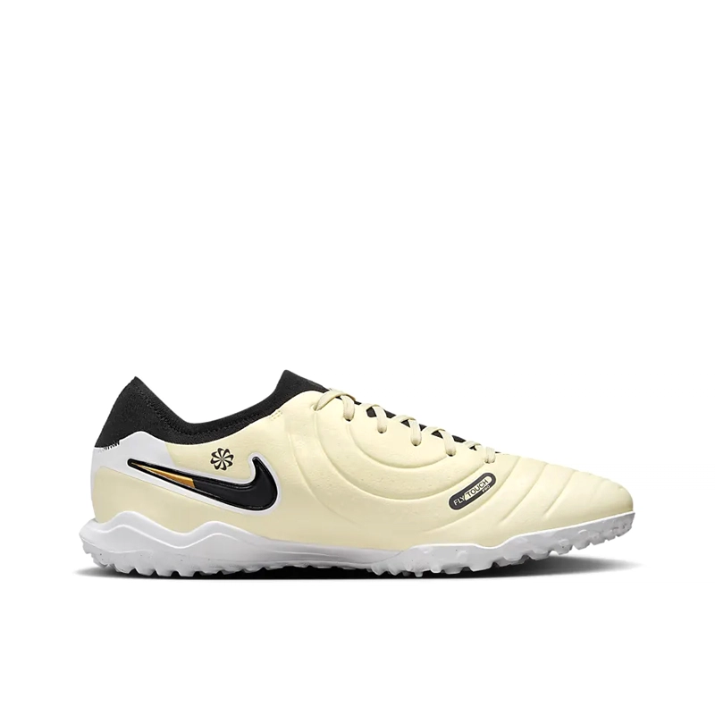 Nike Tiempo Legend 10
