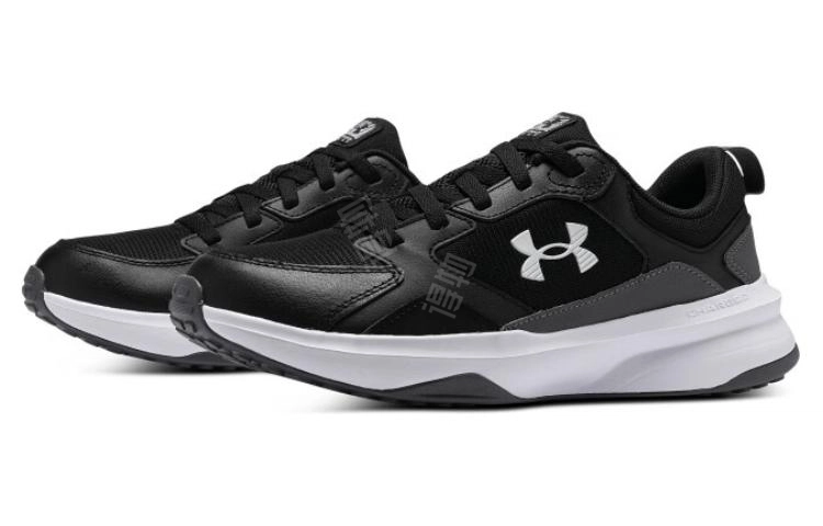 Under Armour Charged Edge