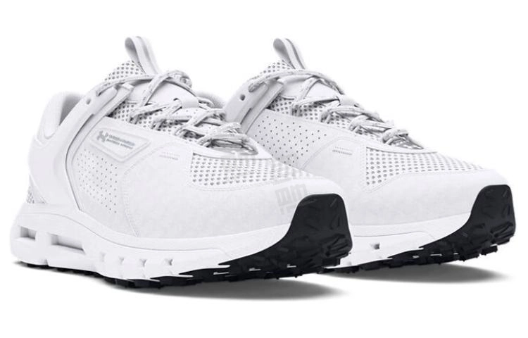 Under Armour UA Summit Trek