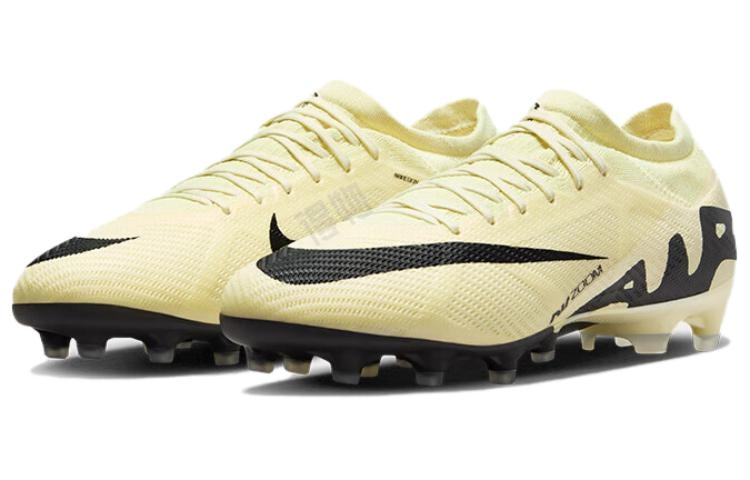 Nike ZOOM VAPOR 15 PRO
