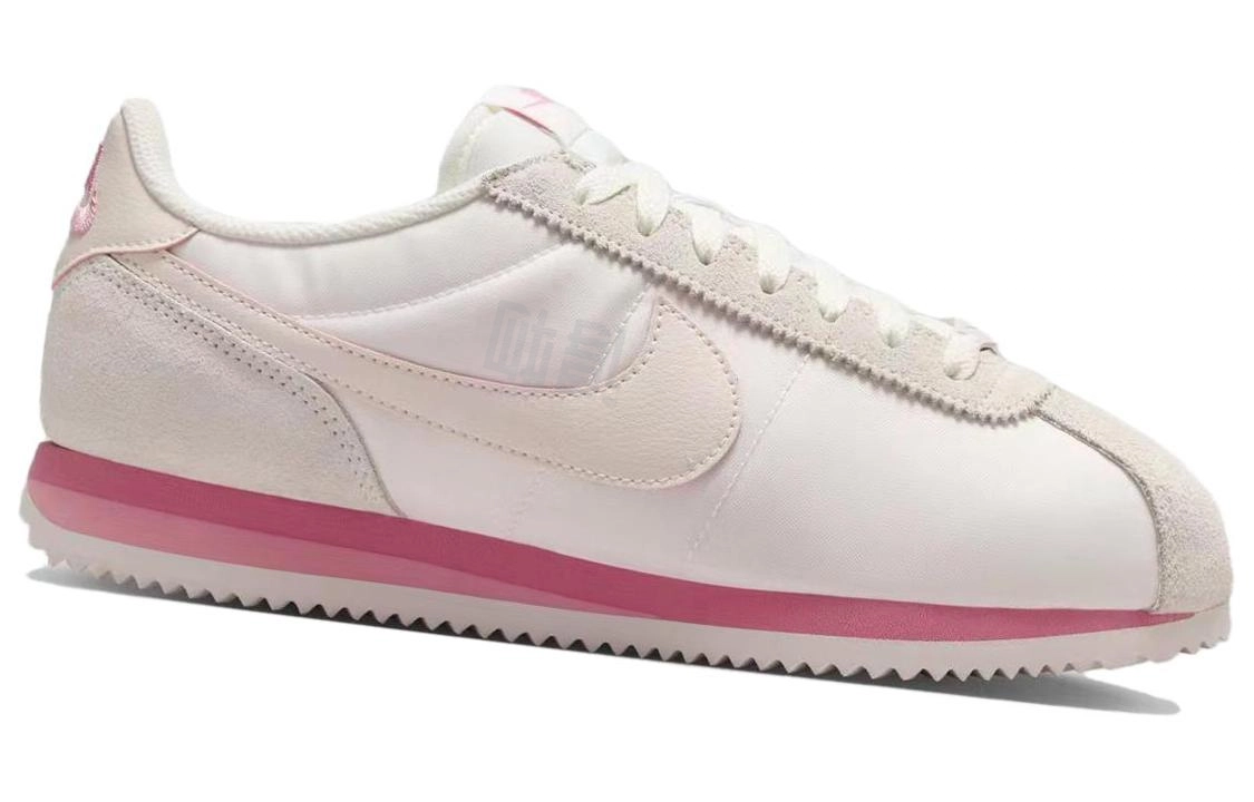 Nike Cortez