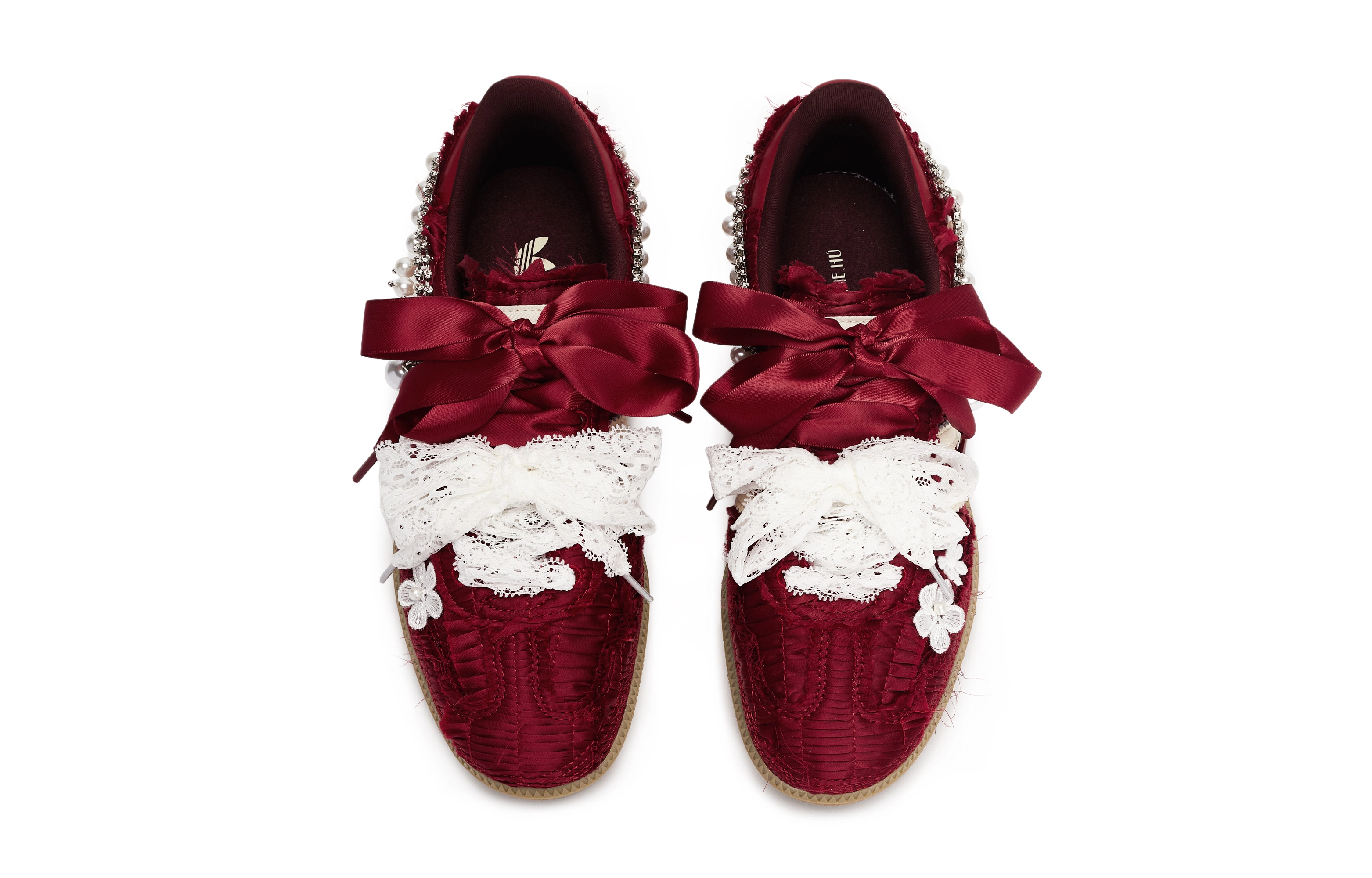 Caroline Hu x adidas originals SAMBA OG 811