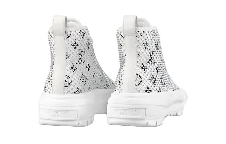 LOUIS VUITTON Squad