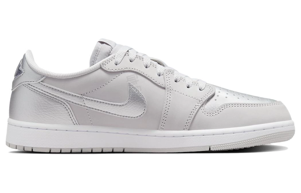 Jordan Air Jordan 1 Low OG Metallic Silver