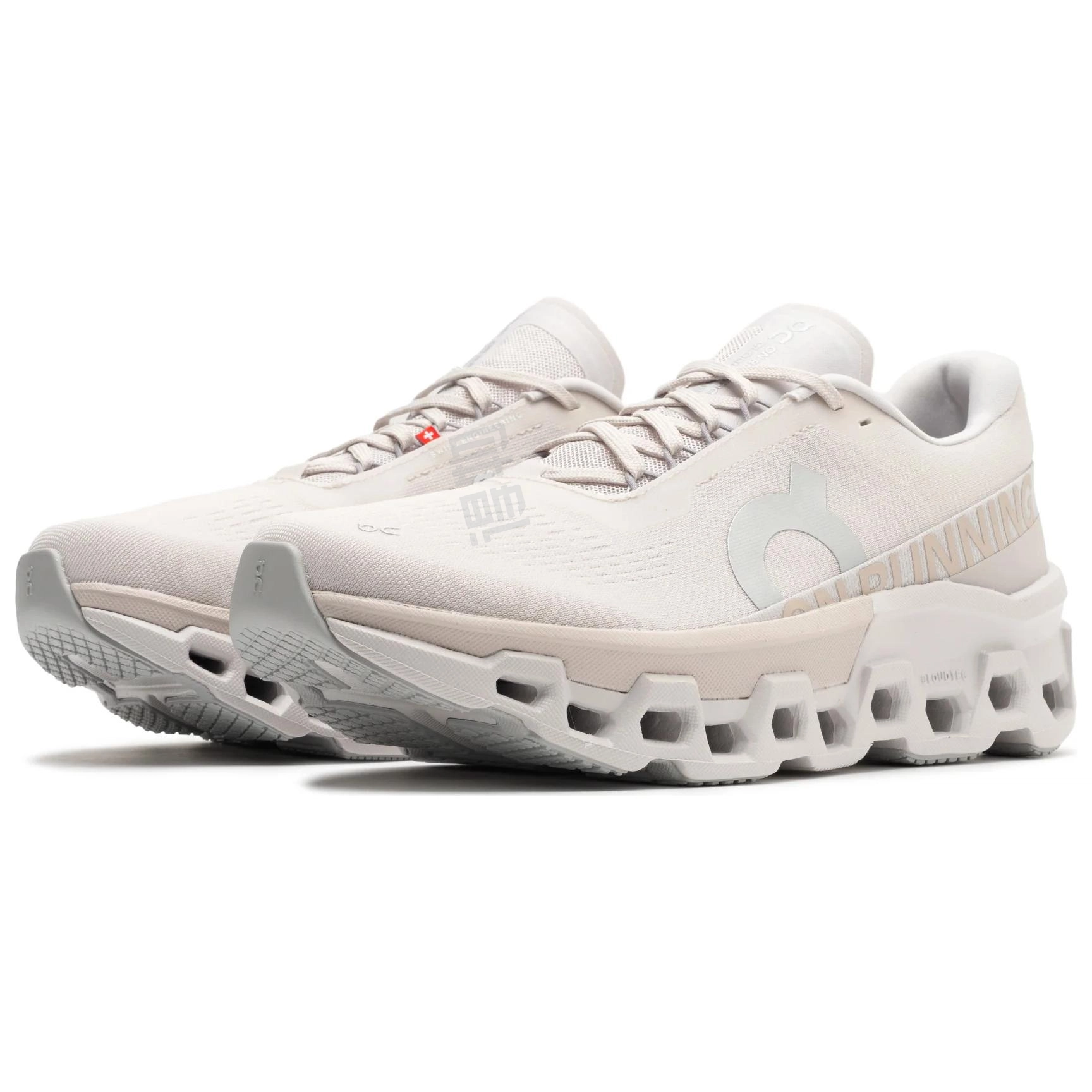 On Cloudmonster 2