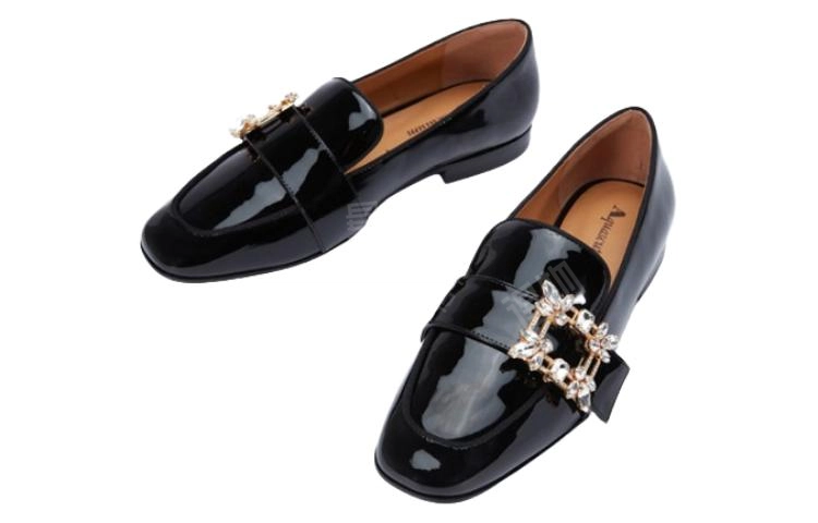 AQUASCUTUM