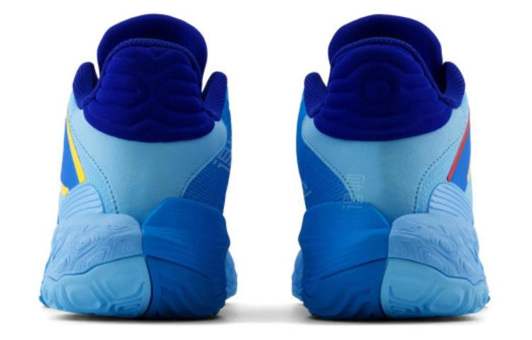 New Balance 2WY