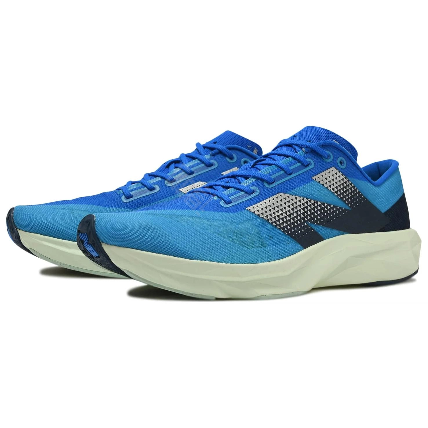 New Balance NB FuelCell
