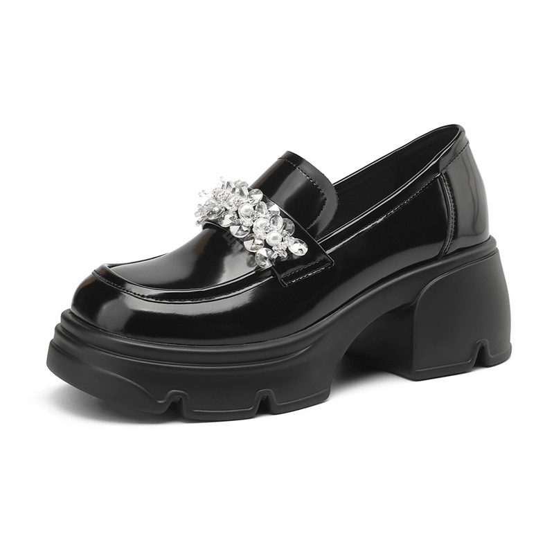 DAPHNE PU