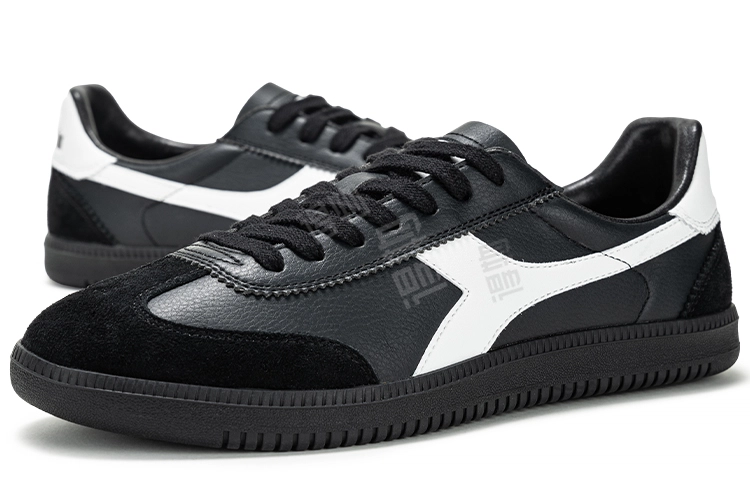 diadora