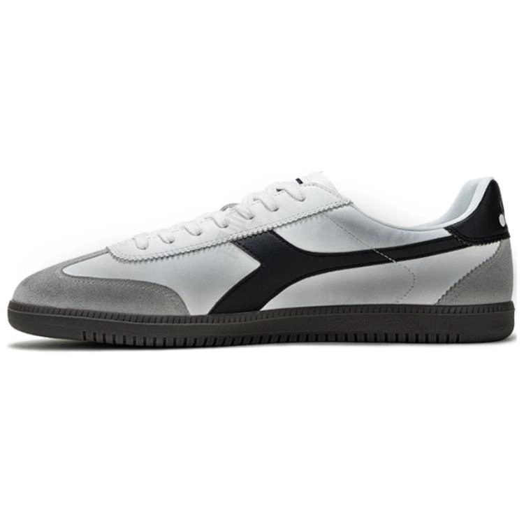 diadora