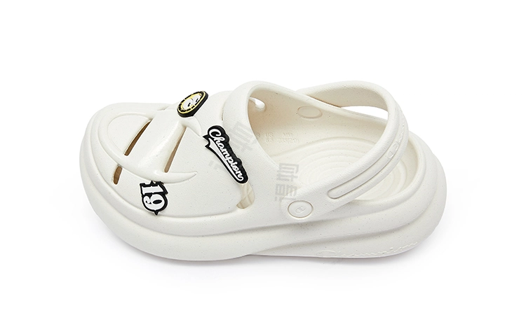 Champion Campus Sandal Yoshi 1 diy