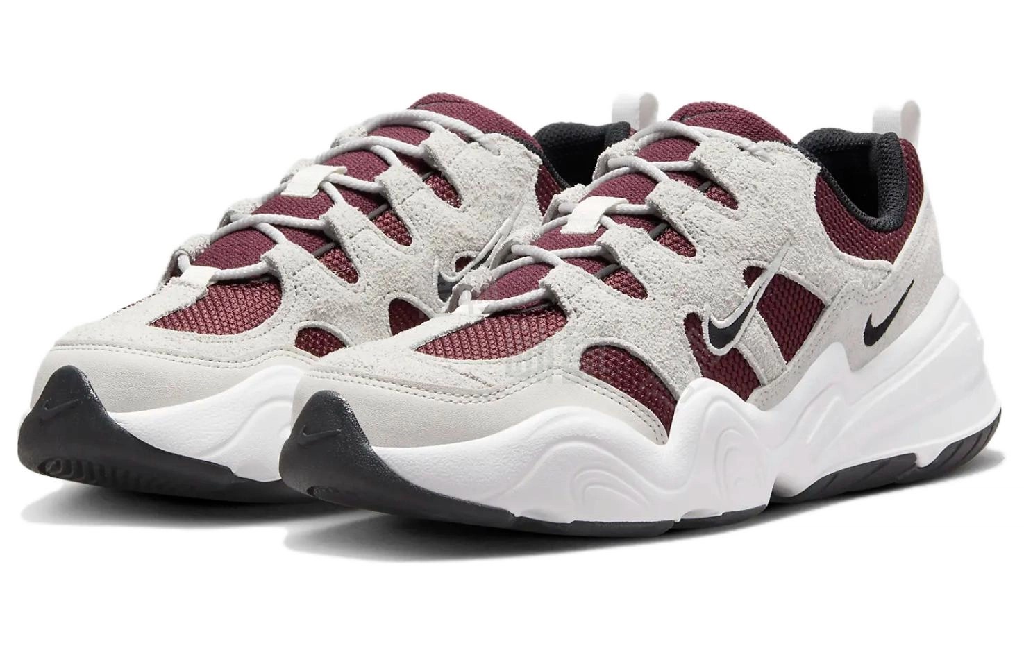 Nike Tech Hera