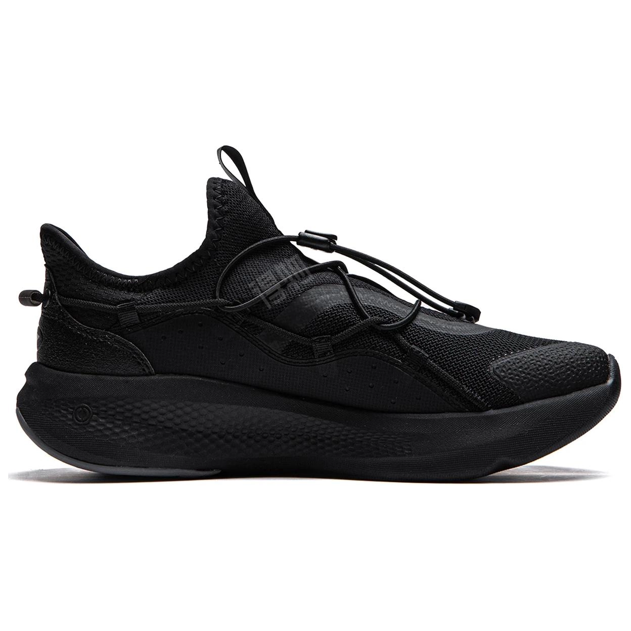 LiNing slip on
