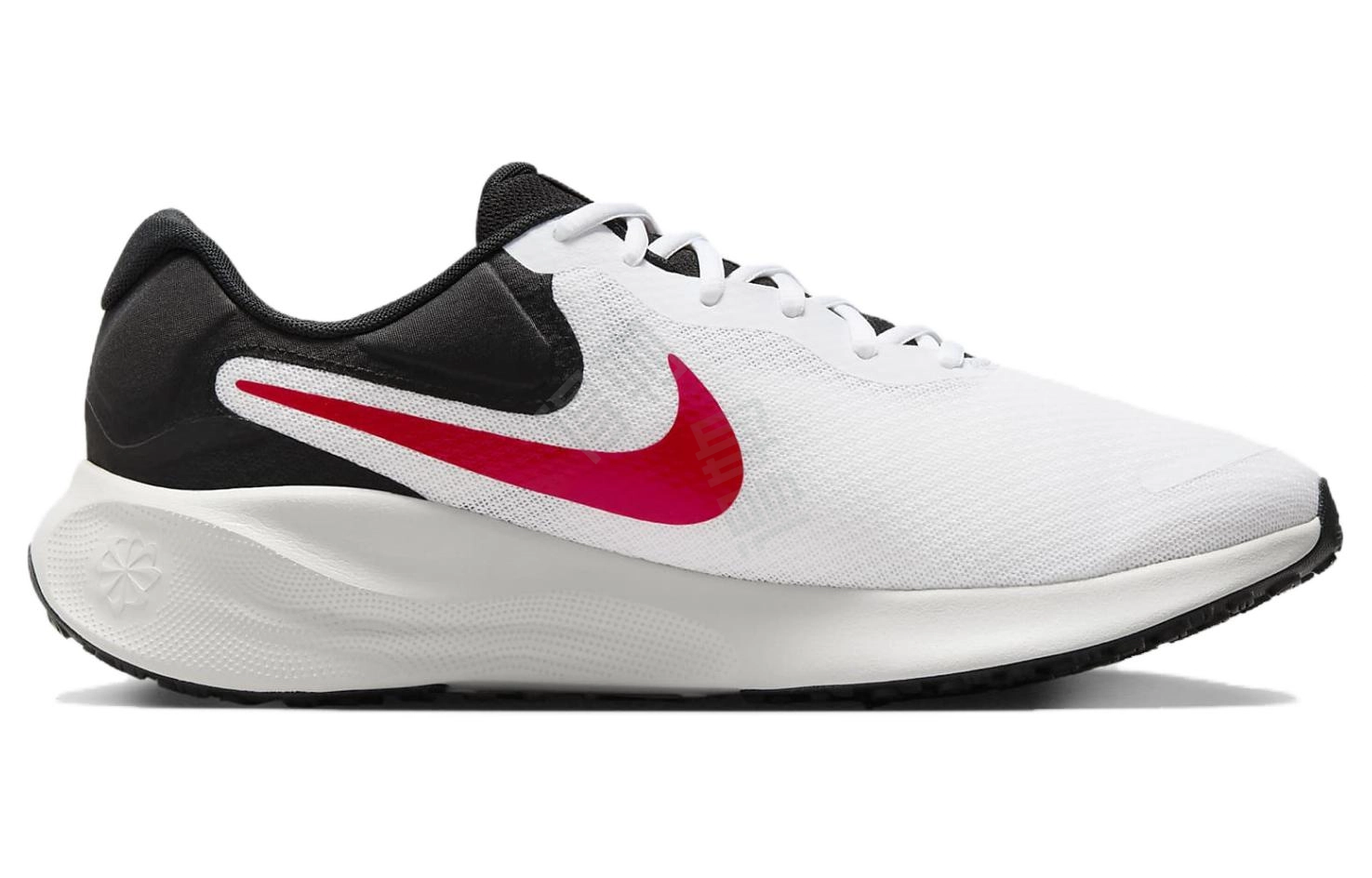 Nike REVOLUTION 7