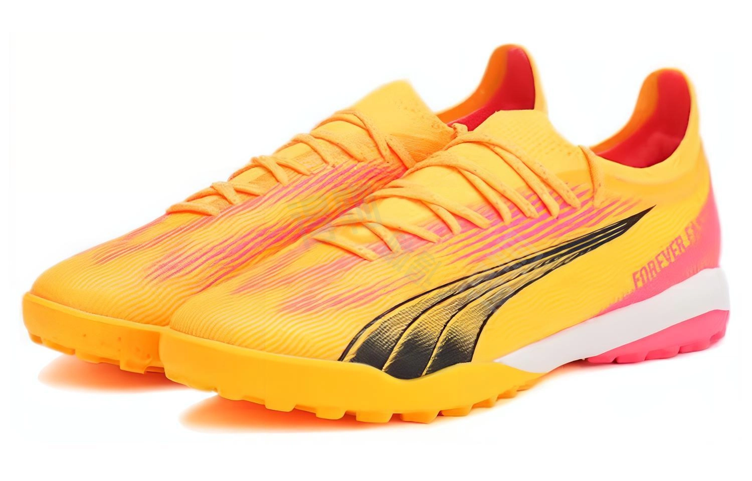 PUMA Ultra Ultimate AG